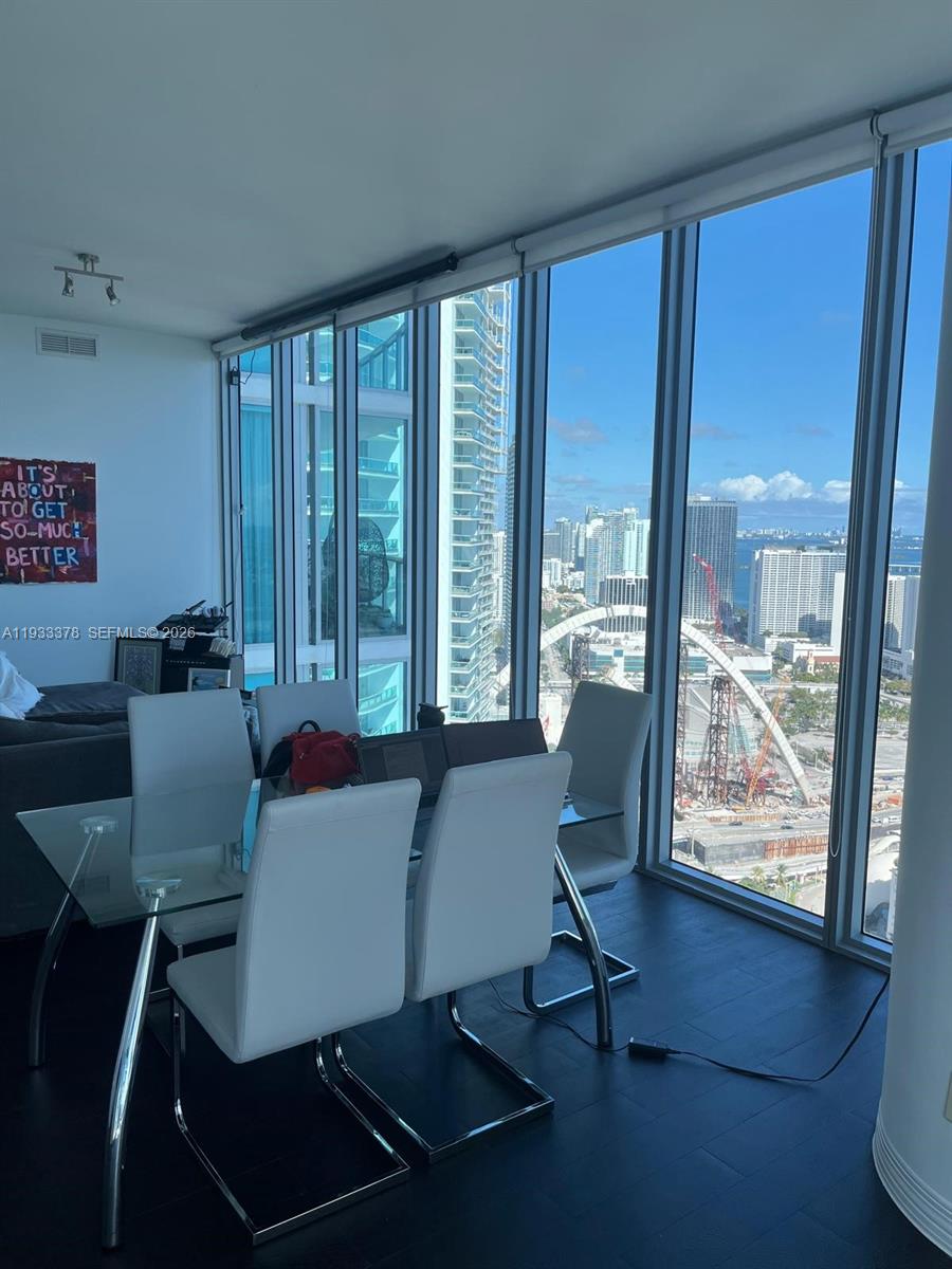 888 Biscayne Blvd #4508, Miami FL 33132