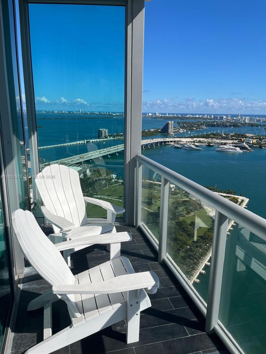 888 Biscayne Blvd #4508, Miami FL 33132