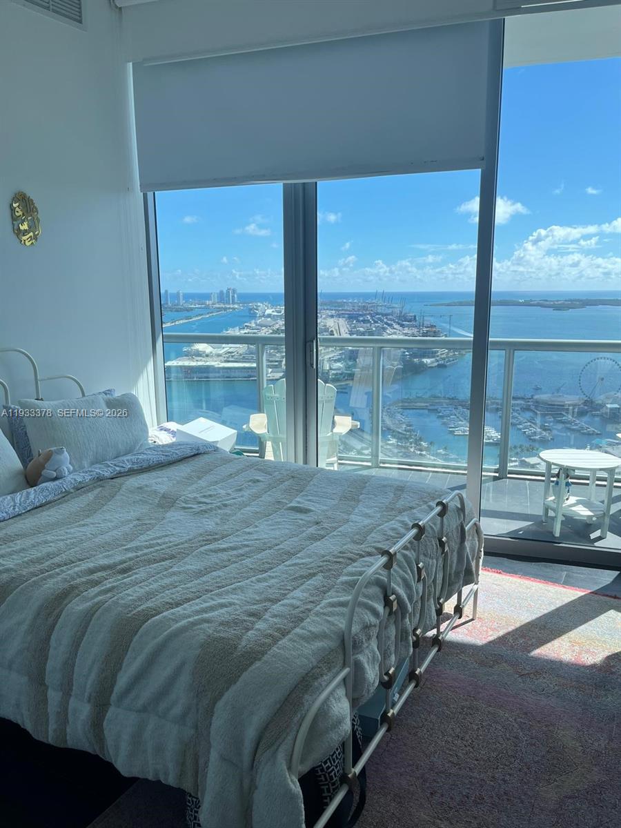 888 Biscayne Blvd #4508, Miami FL 33132