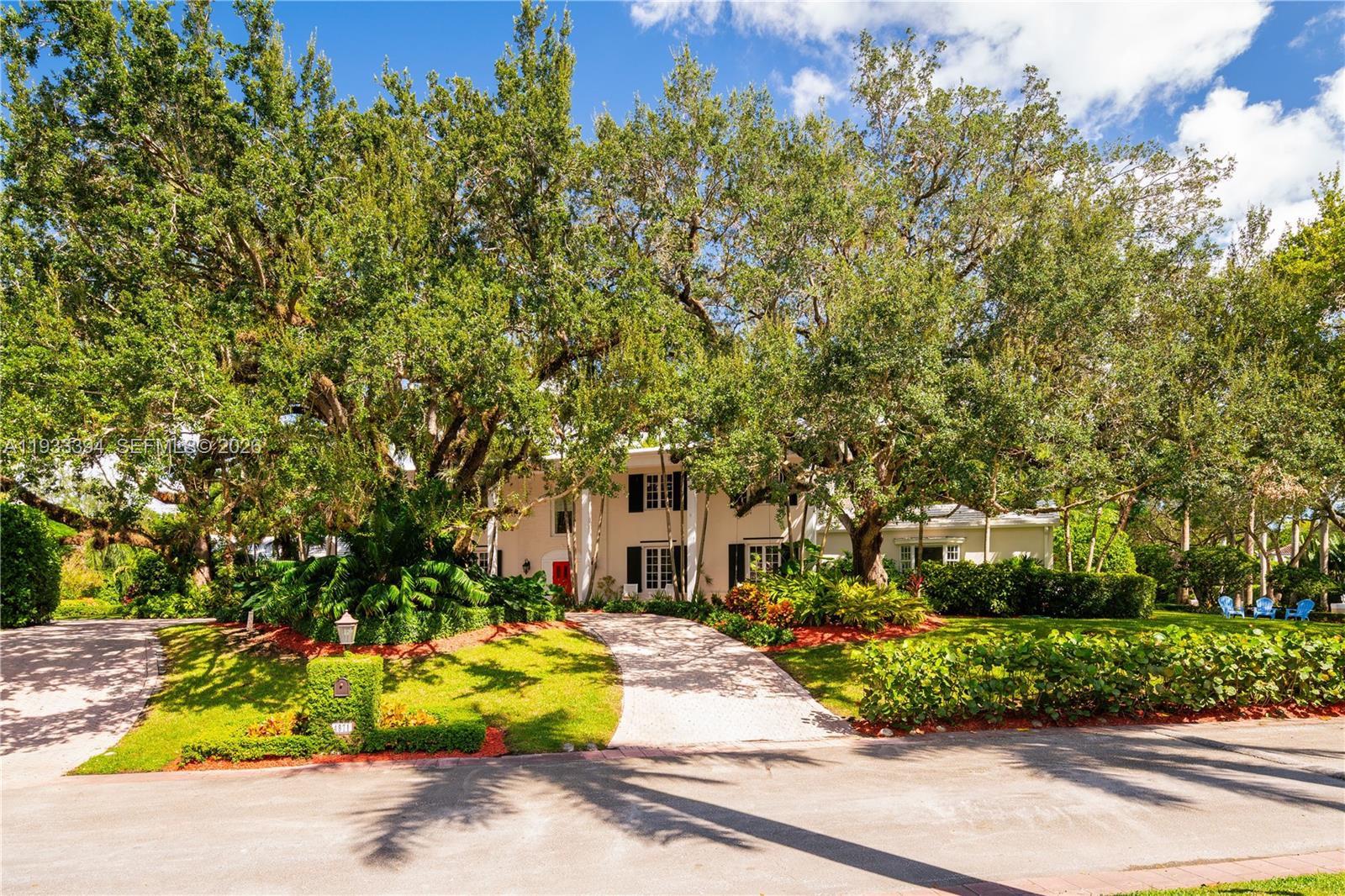 4871 SW 74th Ter, Miami FL 33143