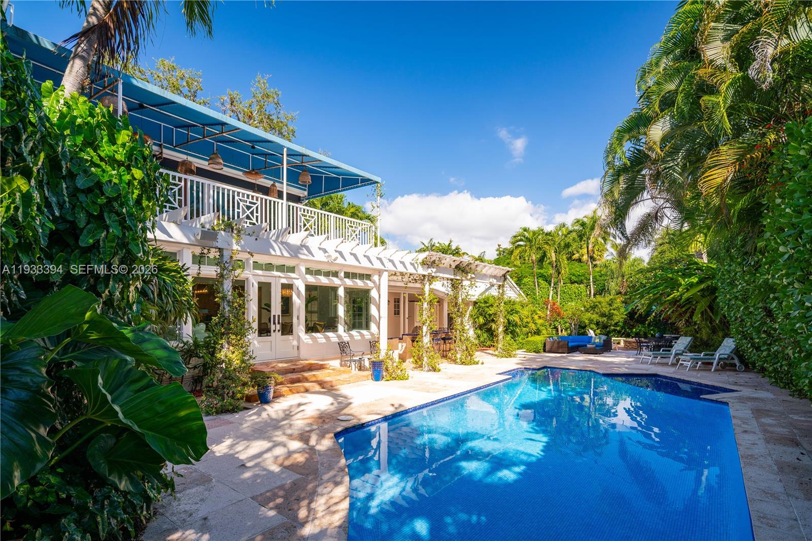 4871 SW 74th Ter, Miami FL 33143