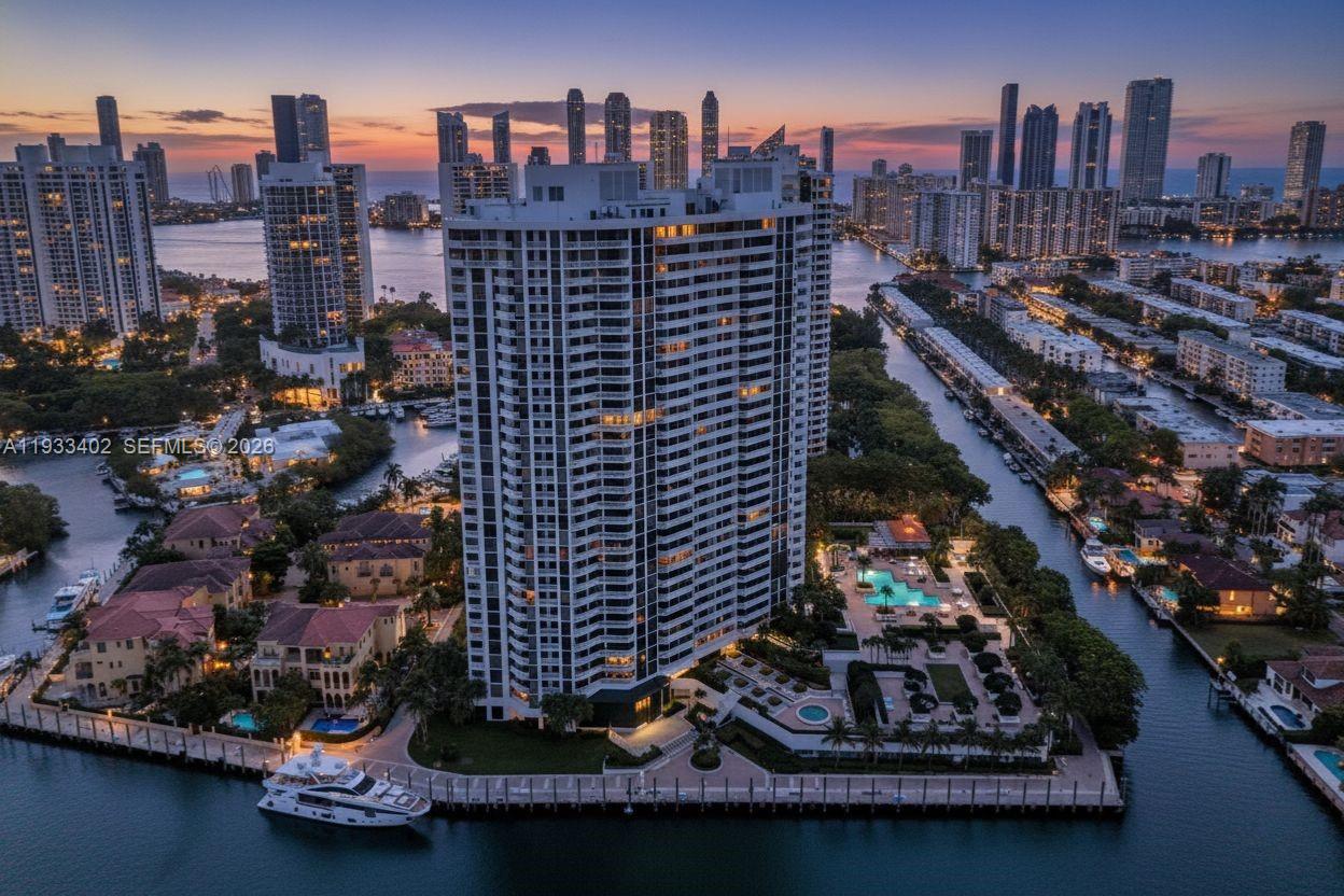 1000 E Island Blvd #503, Aventura FL 33160