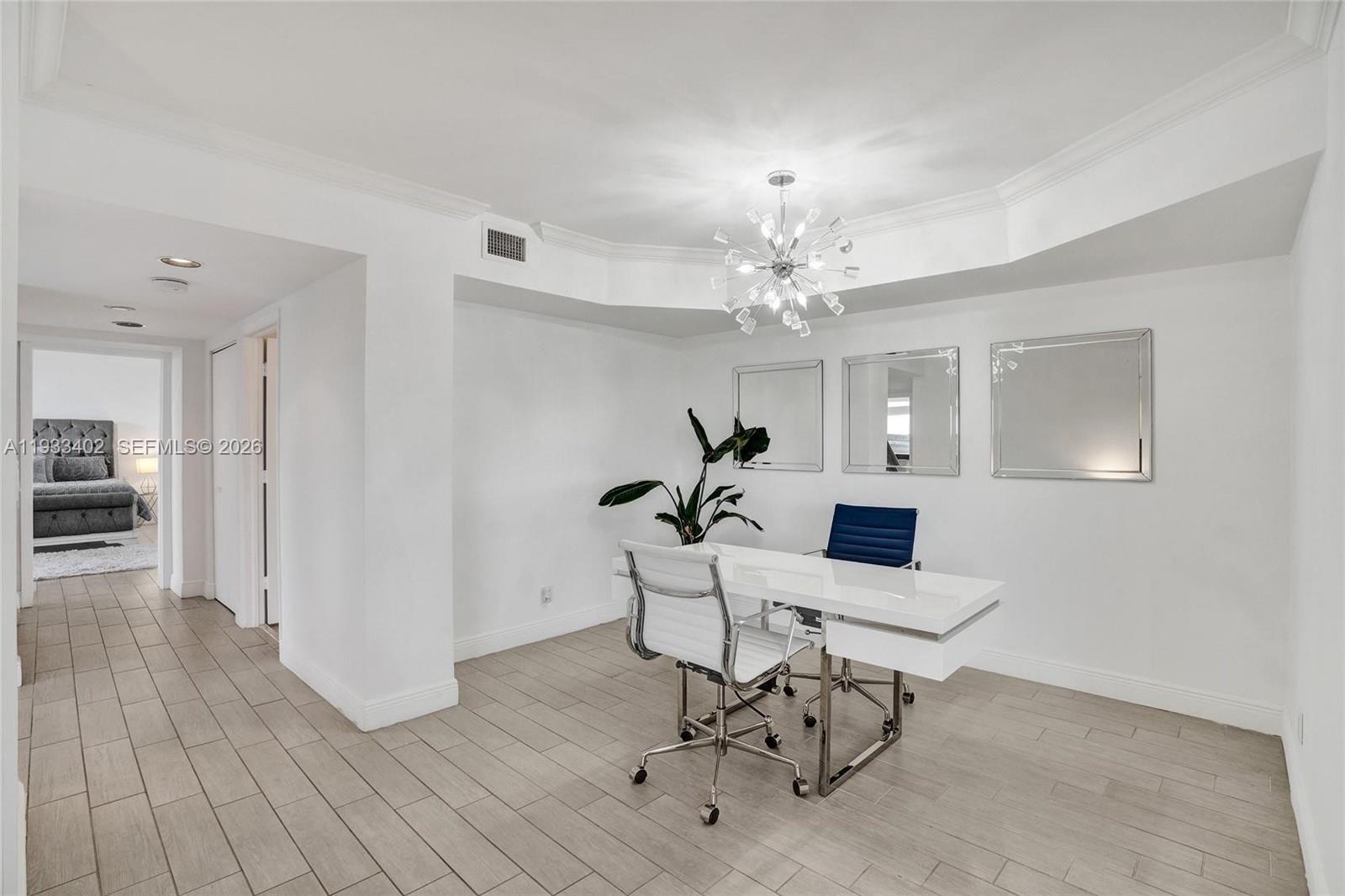 1000 E Island Blvd #503, Aventura FL 33160