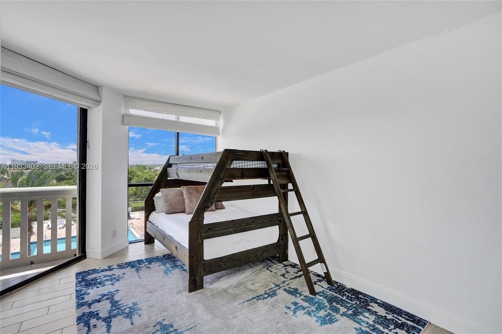 1000 E Island Blvd #503, Aventura FL 33160