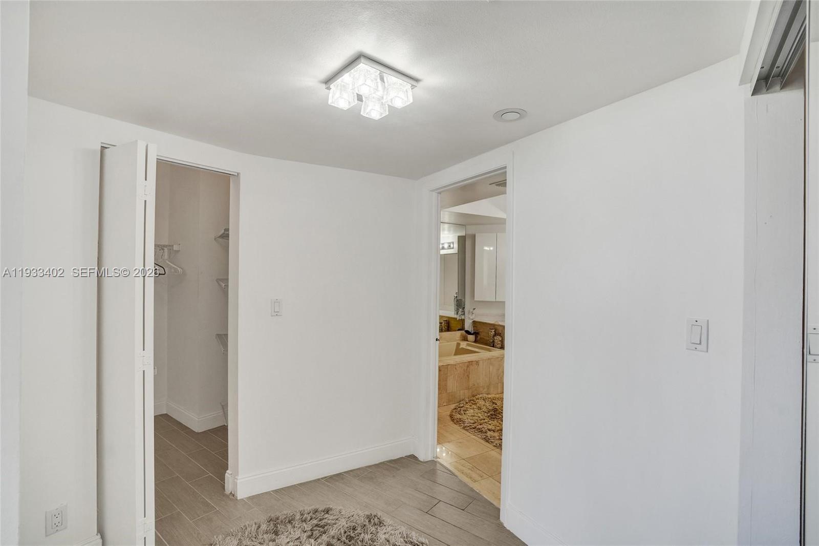 1000 E Island Blvd #503, Aventura FL 33160