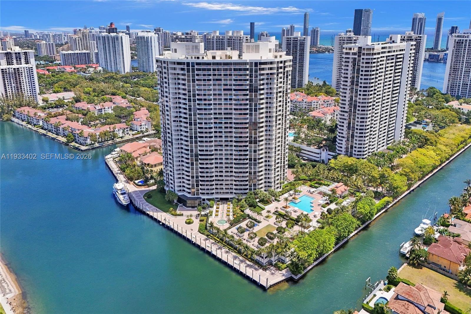 1000 E Island Blvd #503, Aventura FL 33160