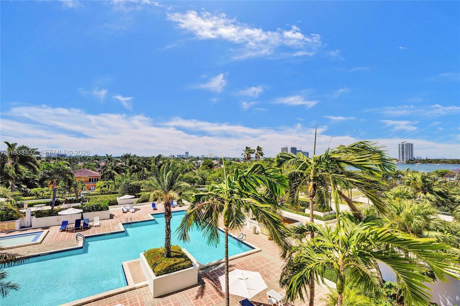 1000 E Island Blvd #503, Aventura FL 33160