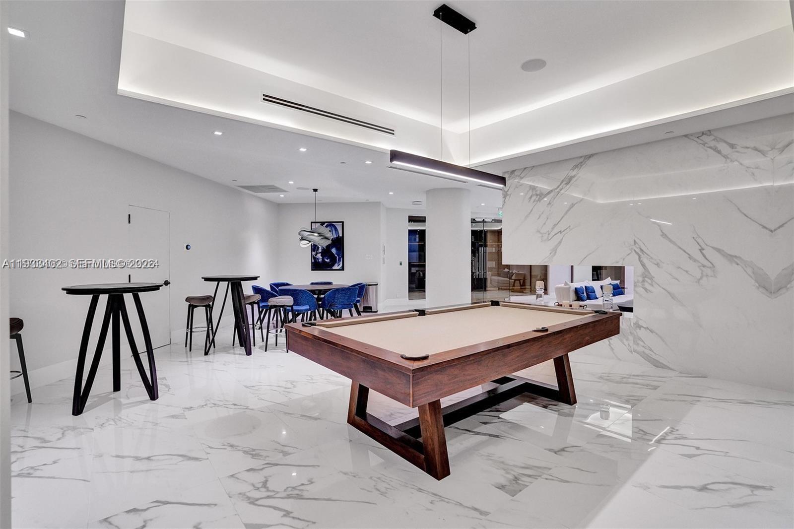 1000 E Island Blvd #503, Aventura FL 33160