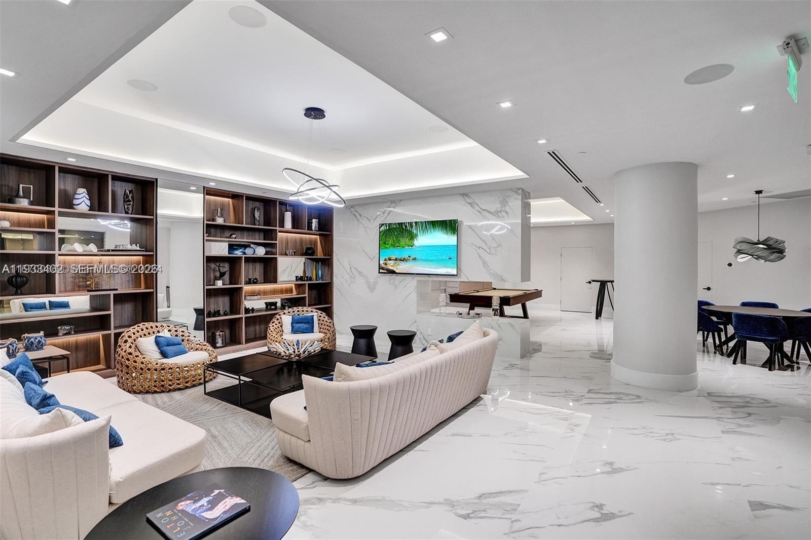 1000 E Island Blvd #503, Aventura FL 33160