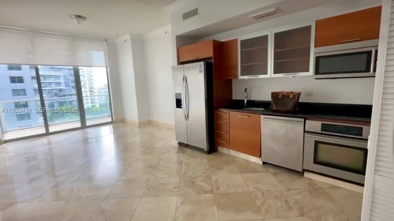 3470 E Coast Ave #H1406, Miami FL 33137