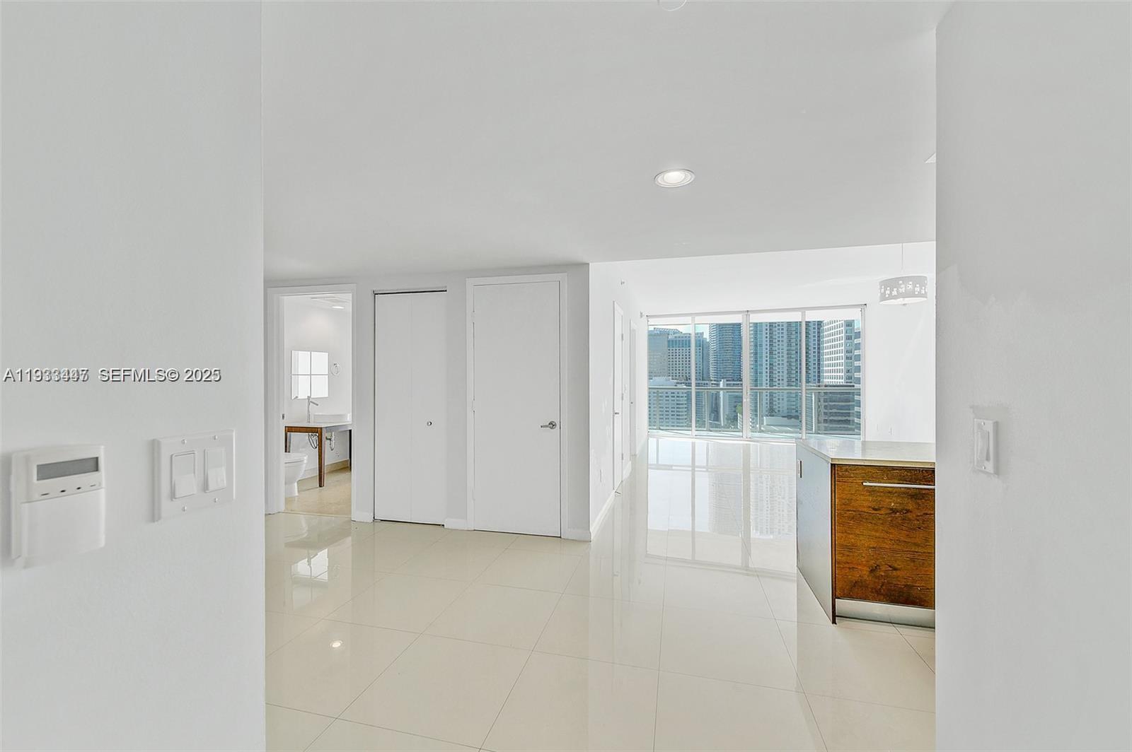 495 Brickell Ave #2103, Miami FL 33131