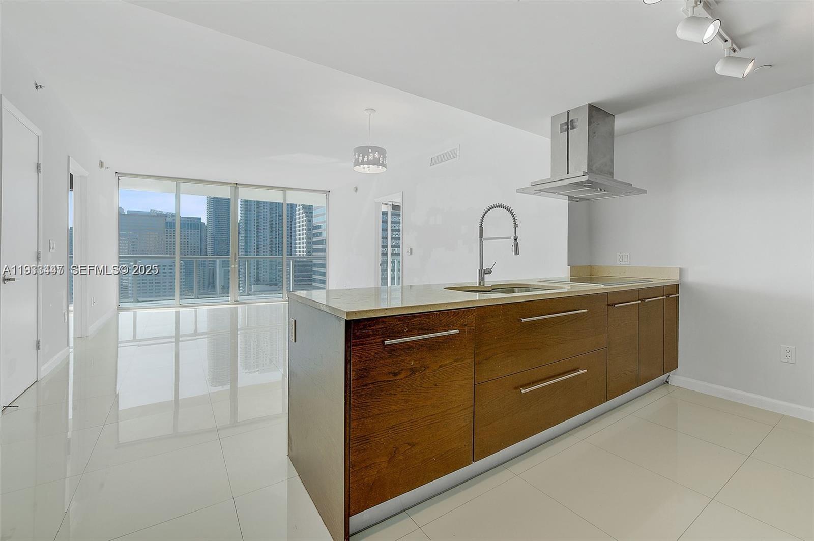 495 Brickell Ave #2103, Miami FL 33131