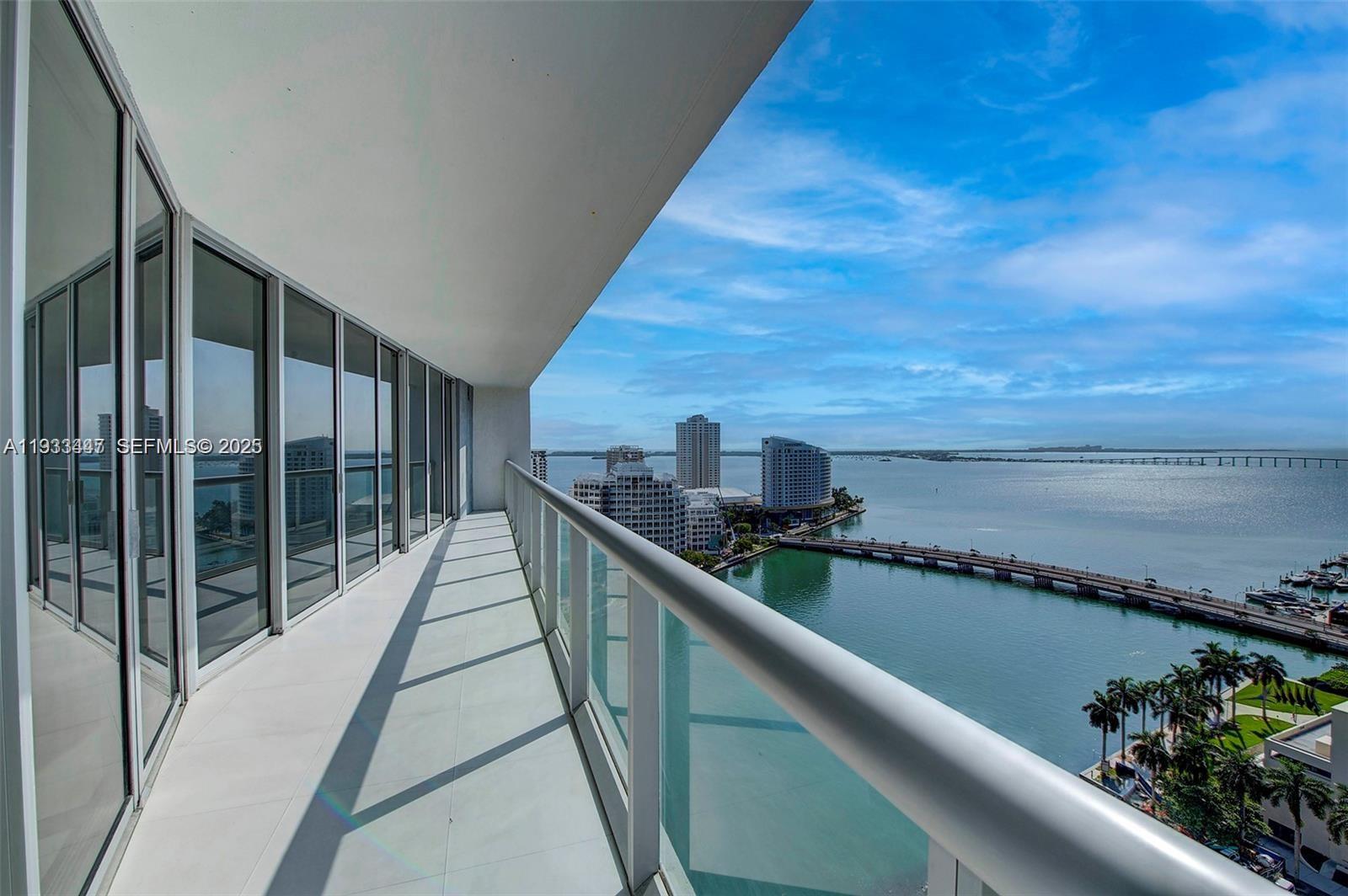 495 Brickell Ave #2103, Miami FL 33131