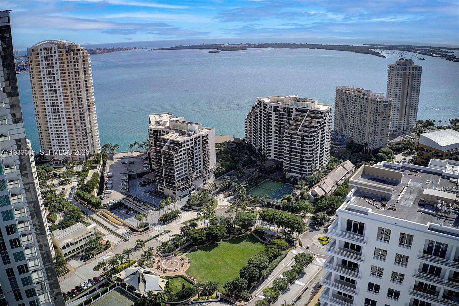 495 Brickell Ave #2103, Miami FL 33131