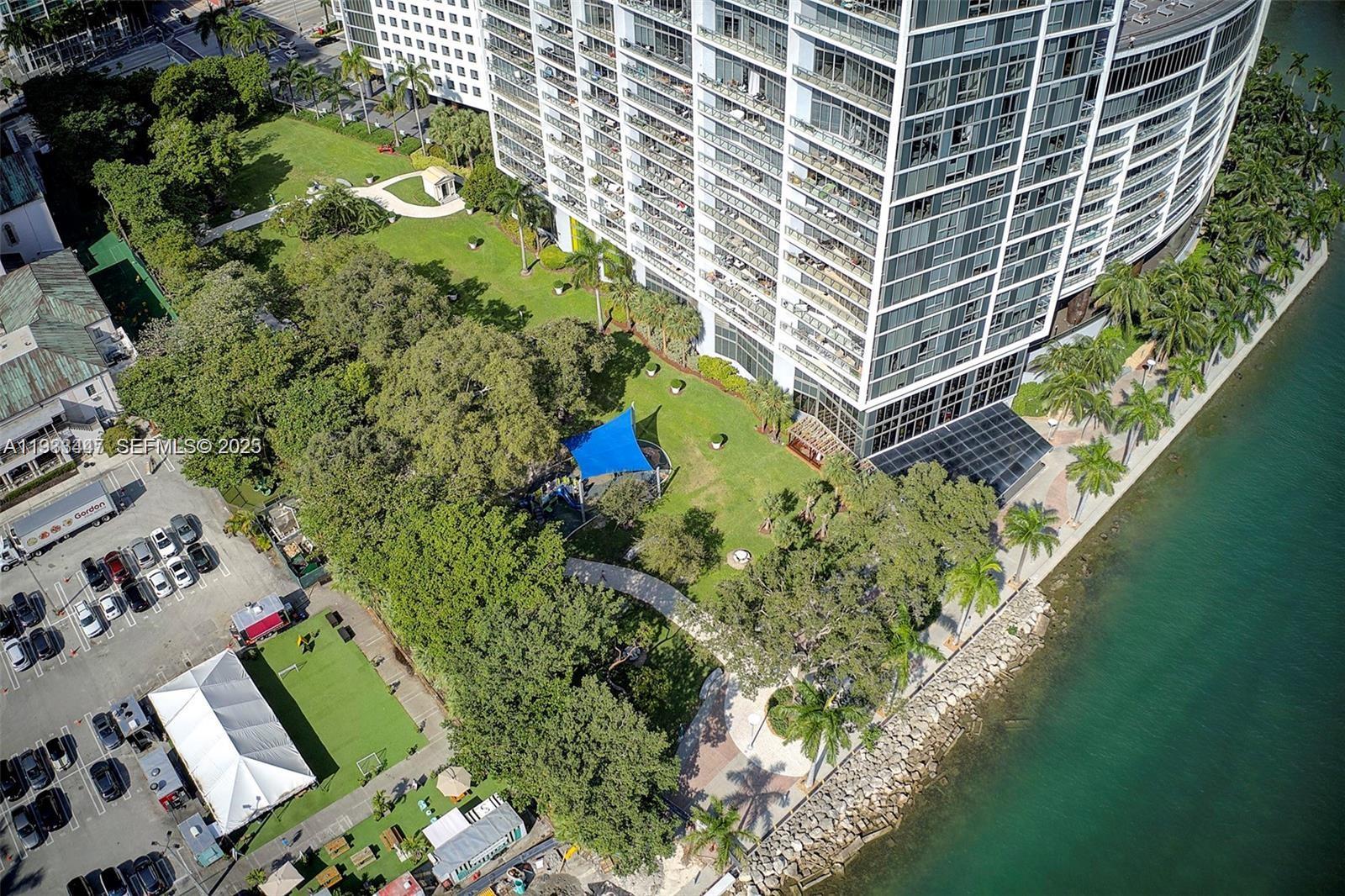 495 Brickell Ave #2103, Miami FL 33131