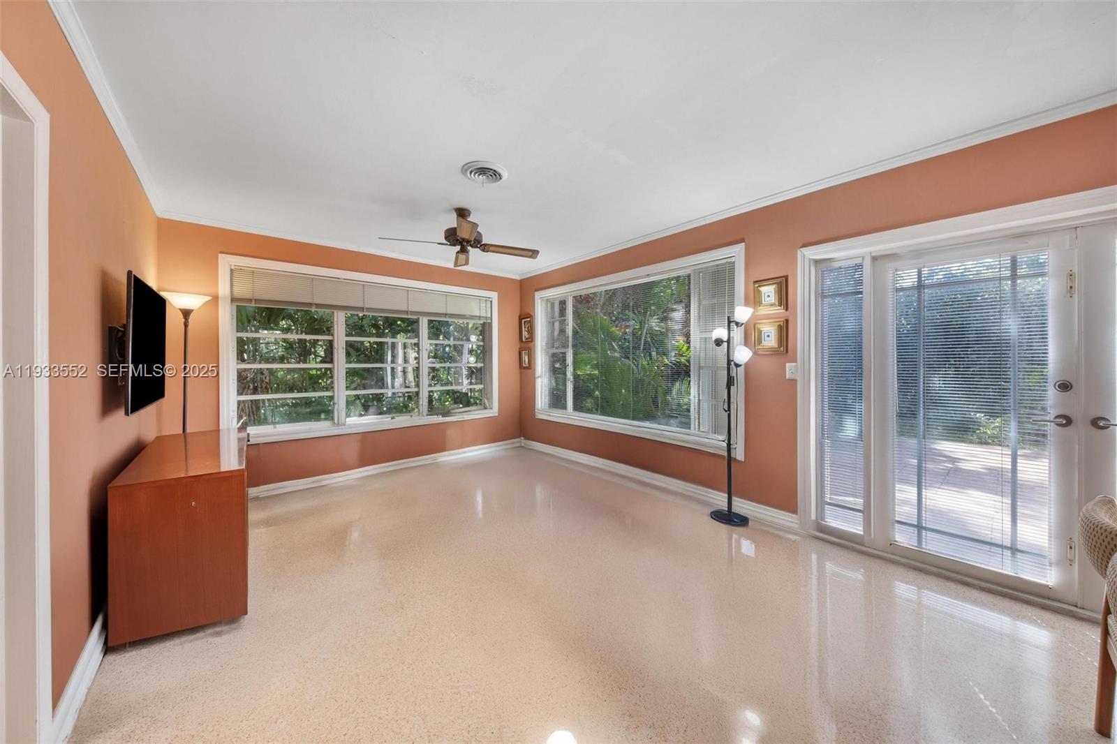 1530 Catalonia Ave, Coral Gables FL 33134