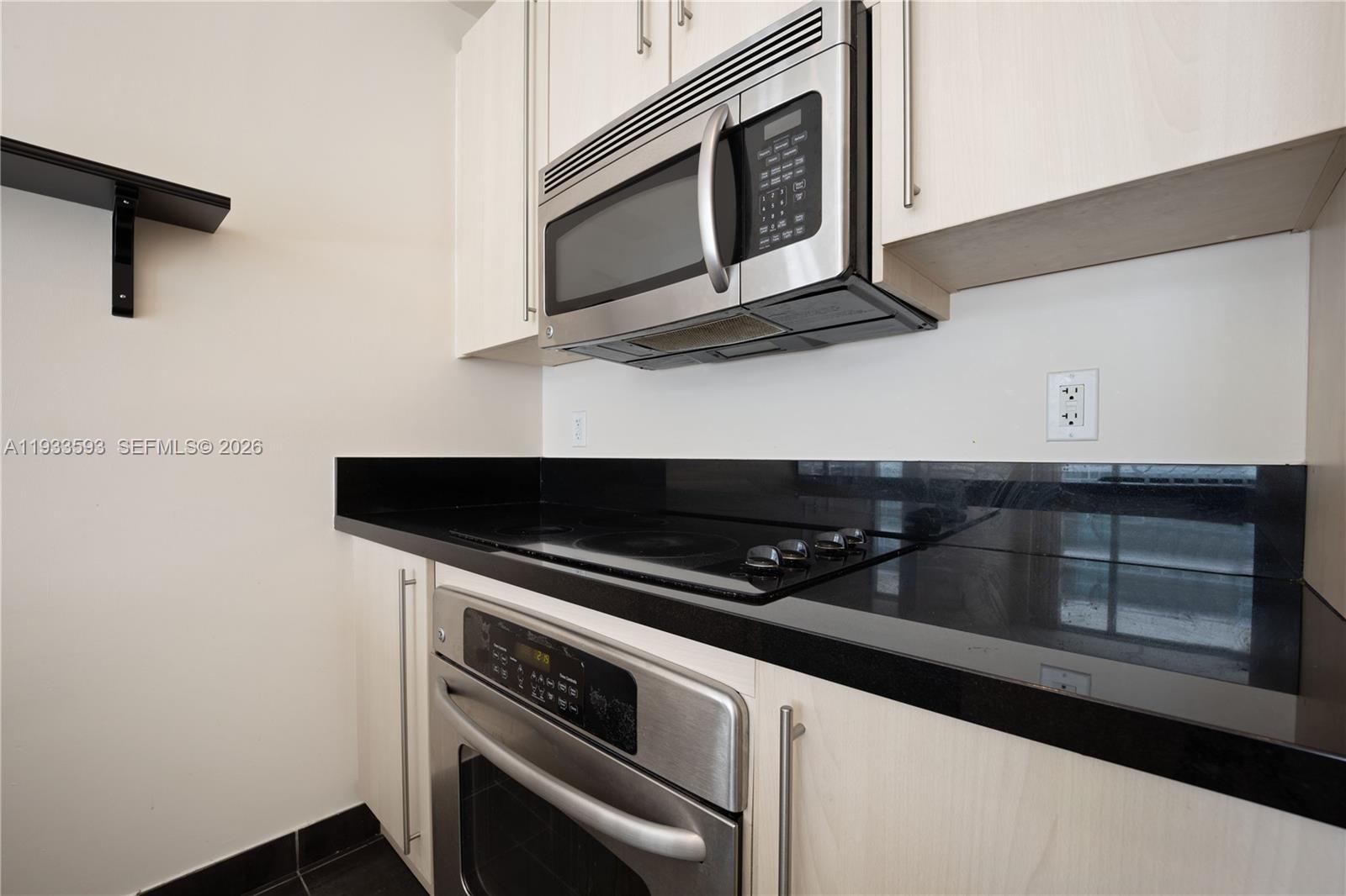 1111 SW 1st Ave #2716-N, Miami FL 33130
