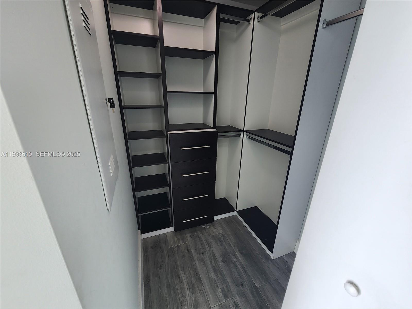 1300 S Miami Ave #3502, Miami FL 33130