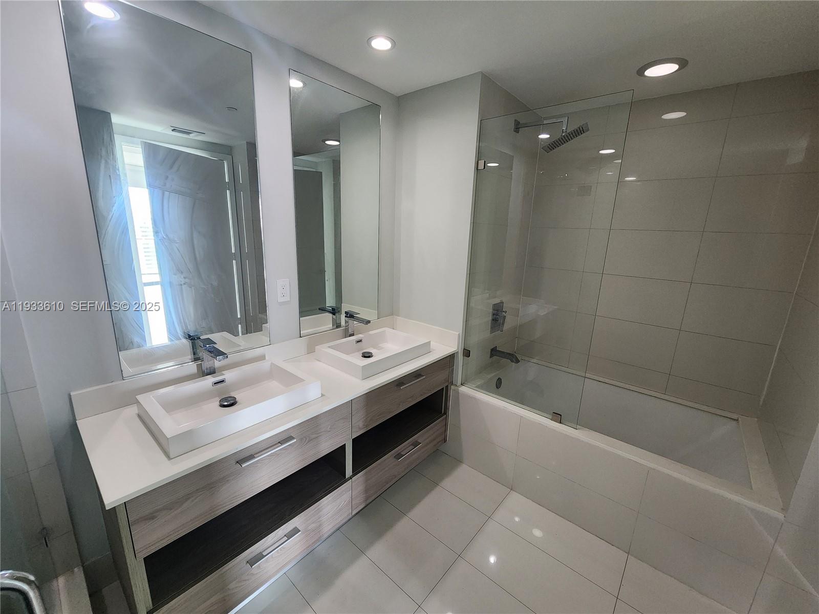 1300 S Miami Ave #3502, Miami FL 33130