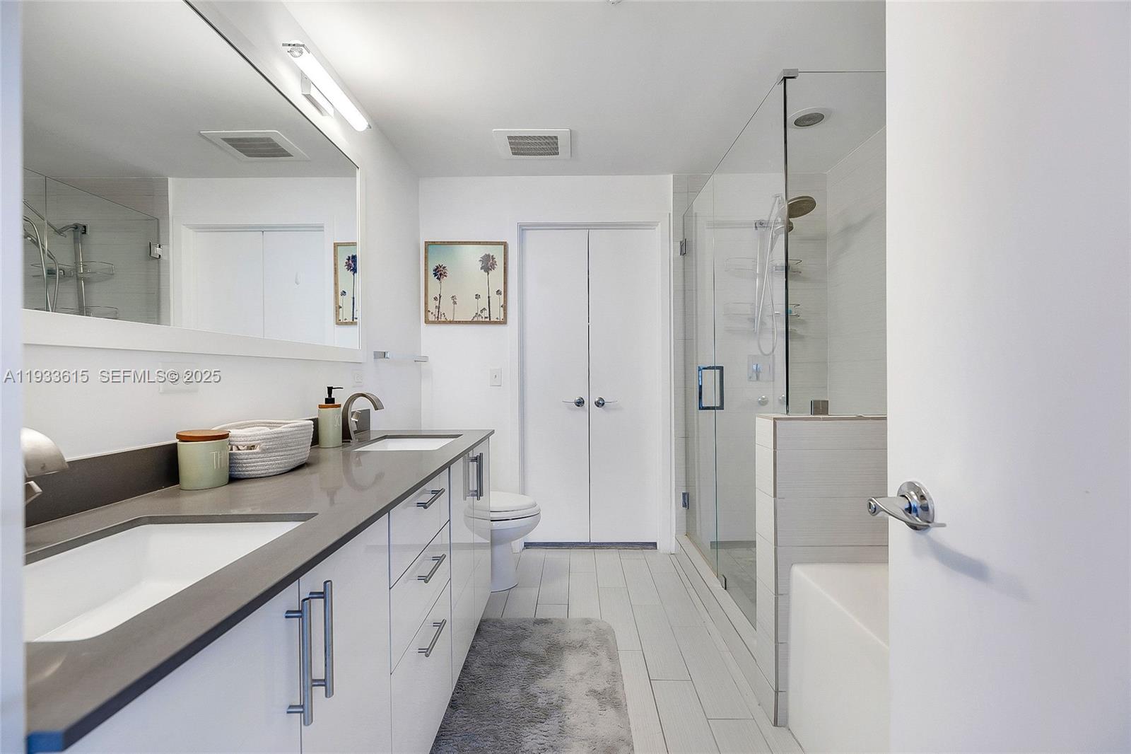 999 SW 1st Ave #1505, Miami FL 33130