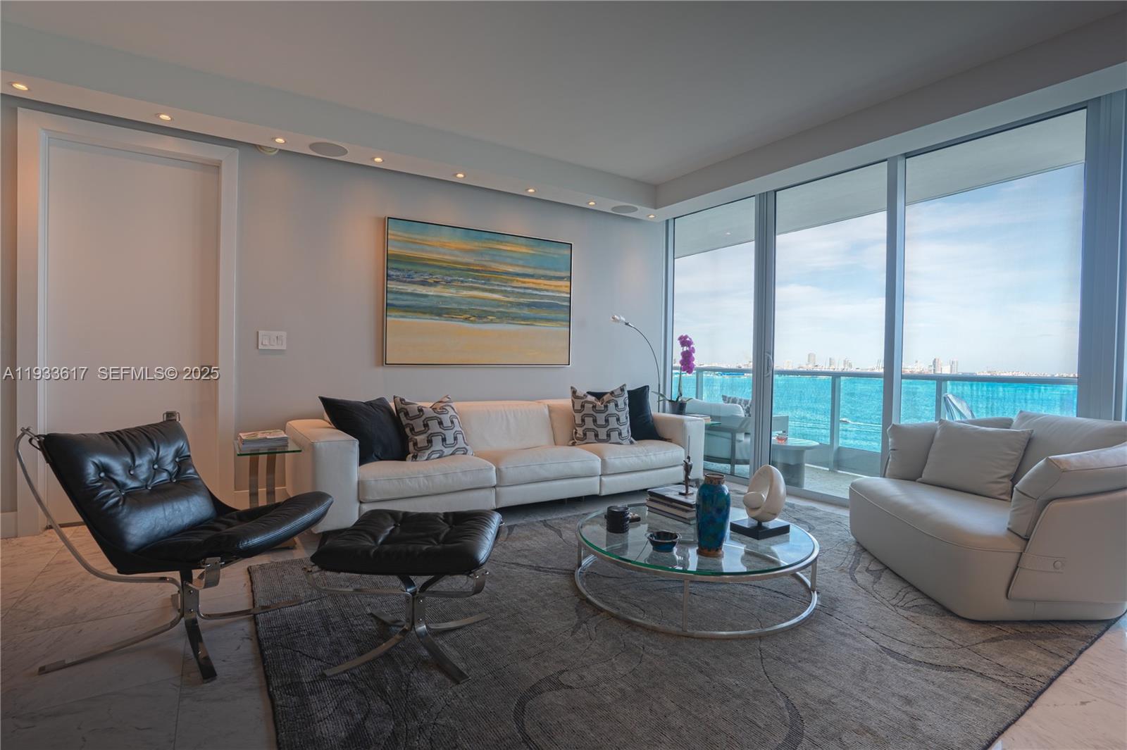 1331 Brickell Bay Dr #1609, Miami FL 33131
