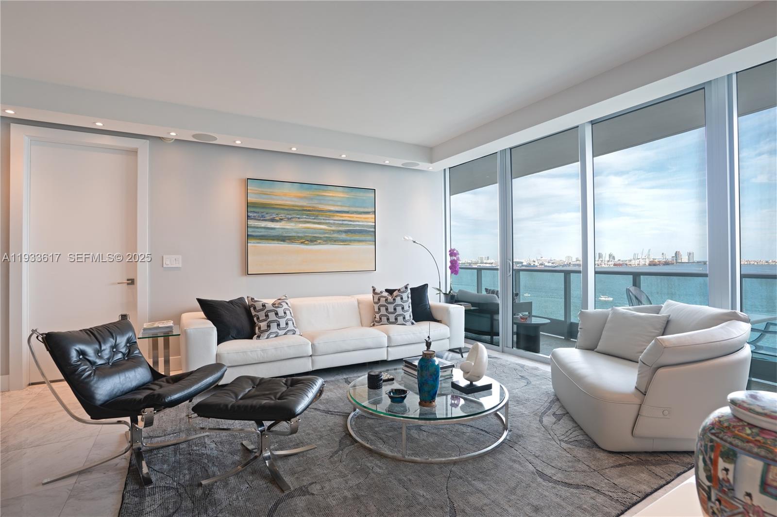 1331 Brickell Bay Dr #1609, Miami FL 33131