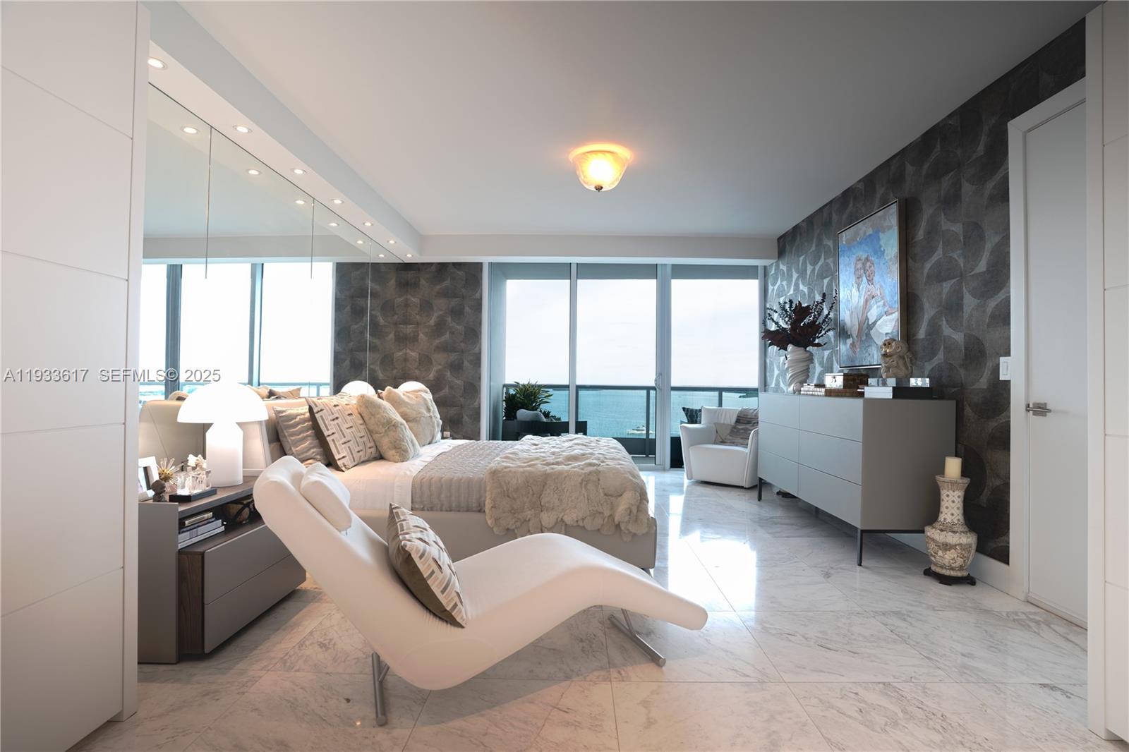 1331 Brickell Bay Dr #1609, Miami FL 33131