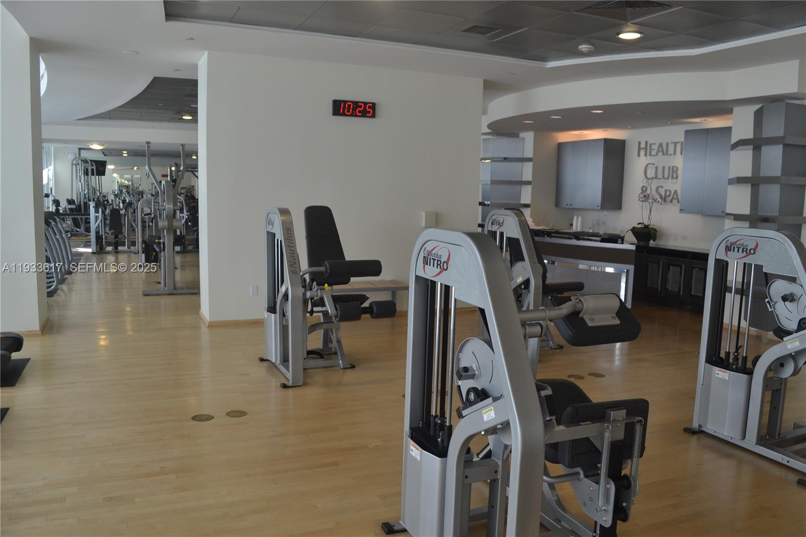 1331 Brickell Bay Dr #1609, Miami FL 33131