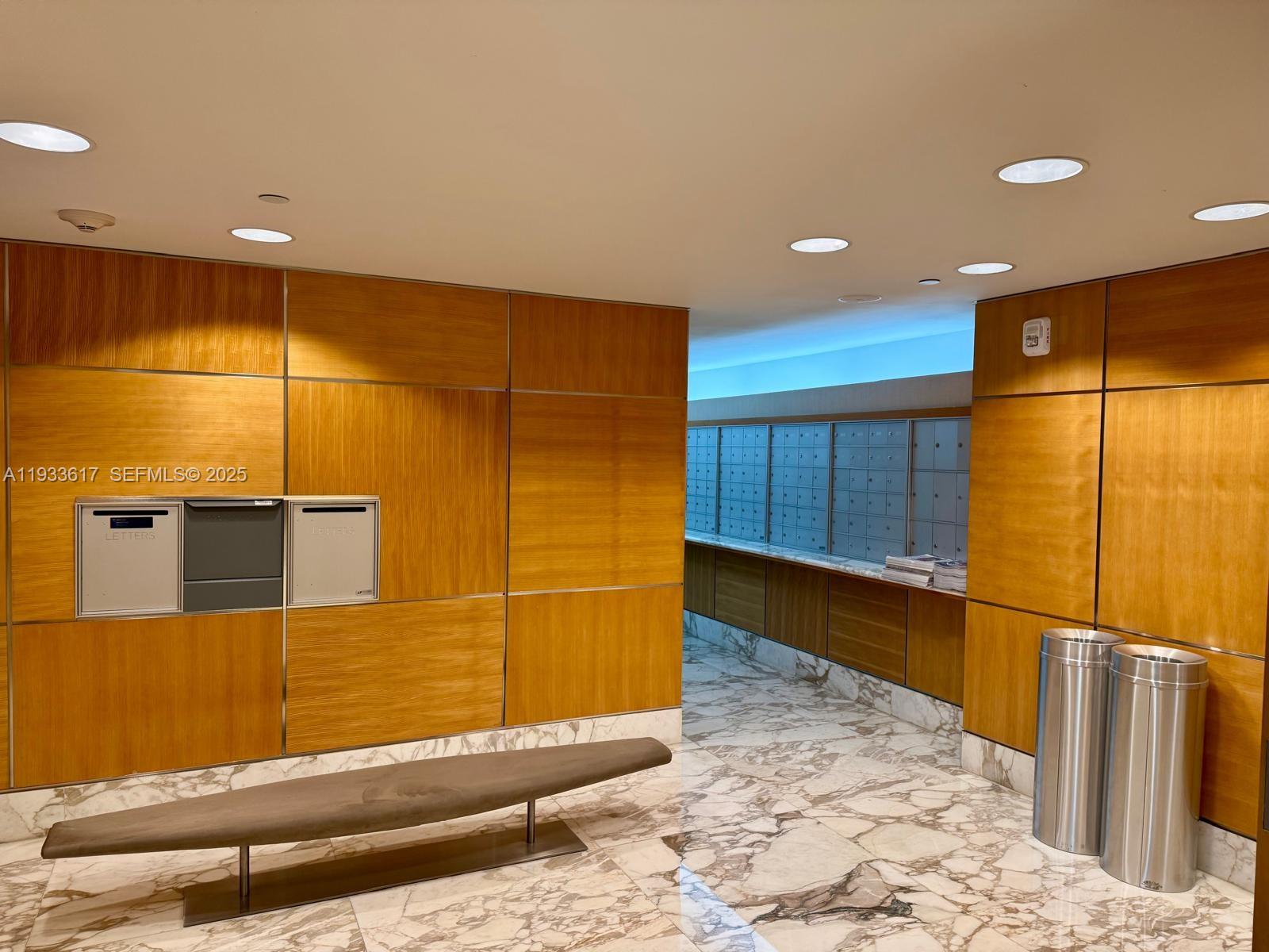1331 Brickell Bay Dr #1609, Miami FL 33131
