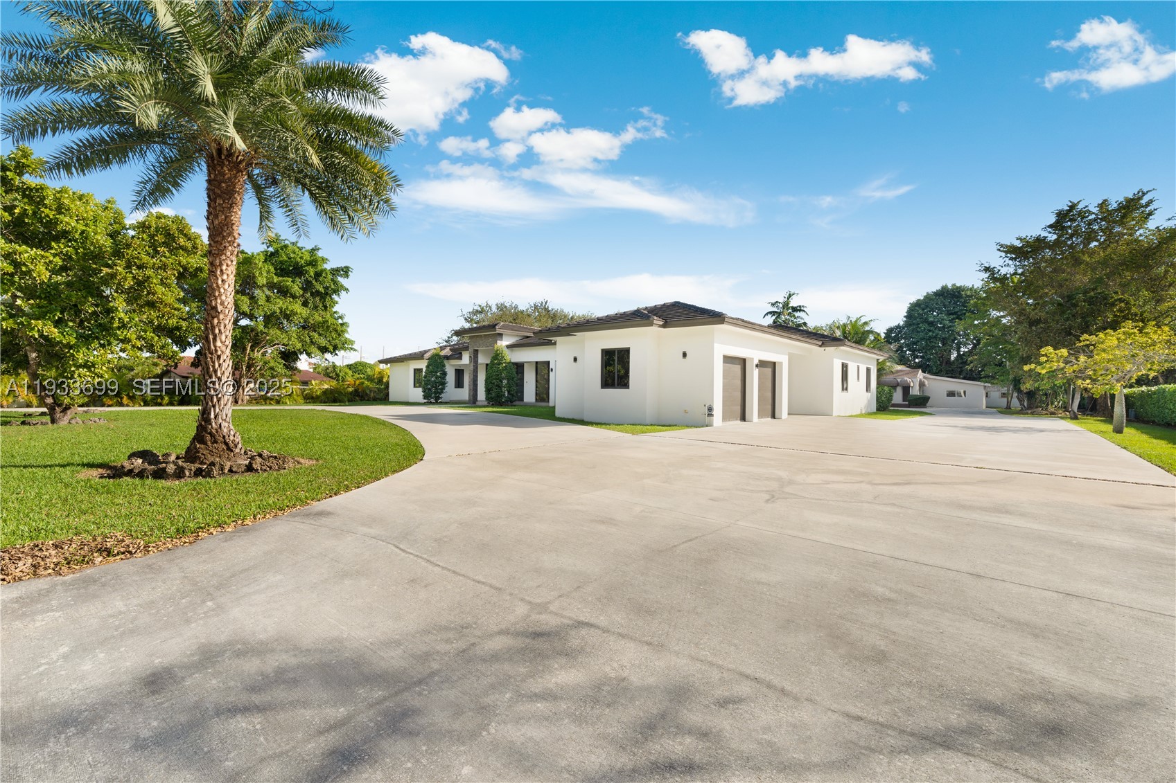 10398 SW 64th St, Miami FL 33173