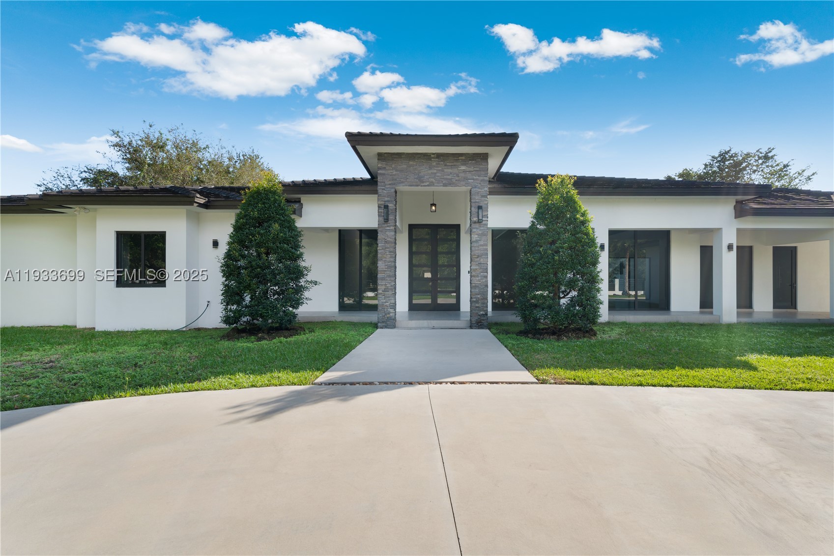 10398 SW 64th St, Miami FL 33173