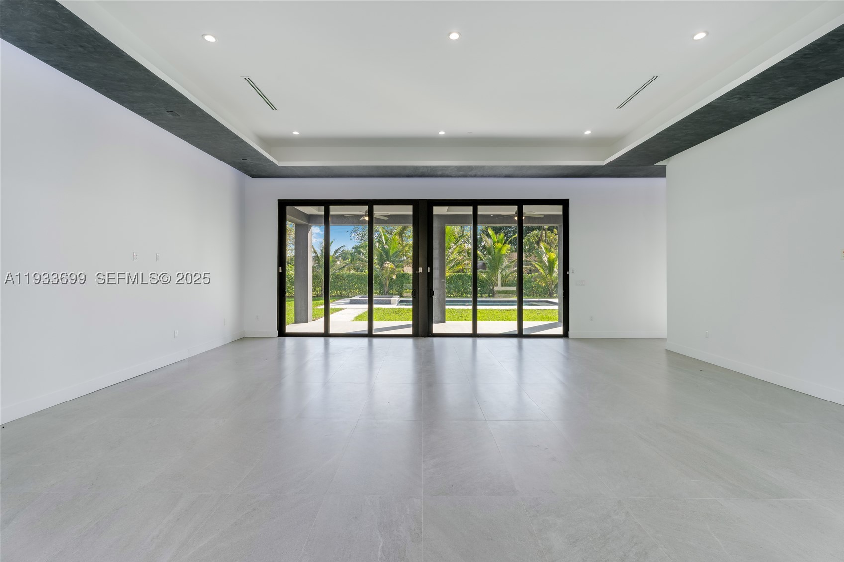 10398 SW 64th St, Miami FL 33173