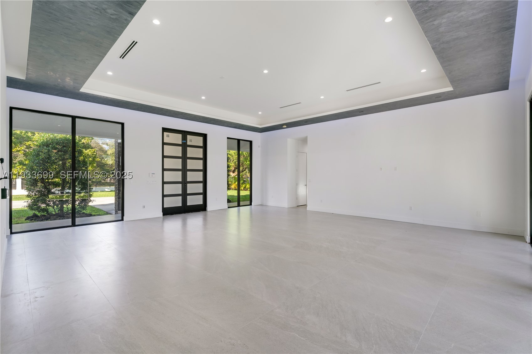 10398 SW 64th St, Miami FL 33173