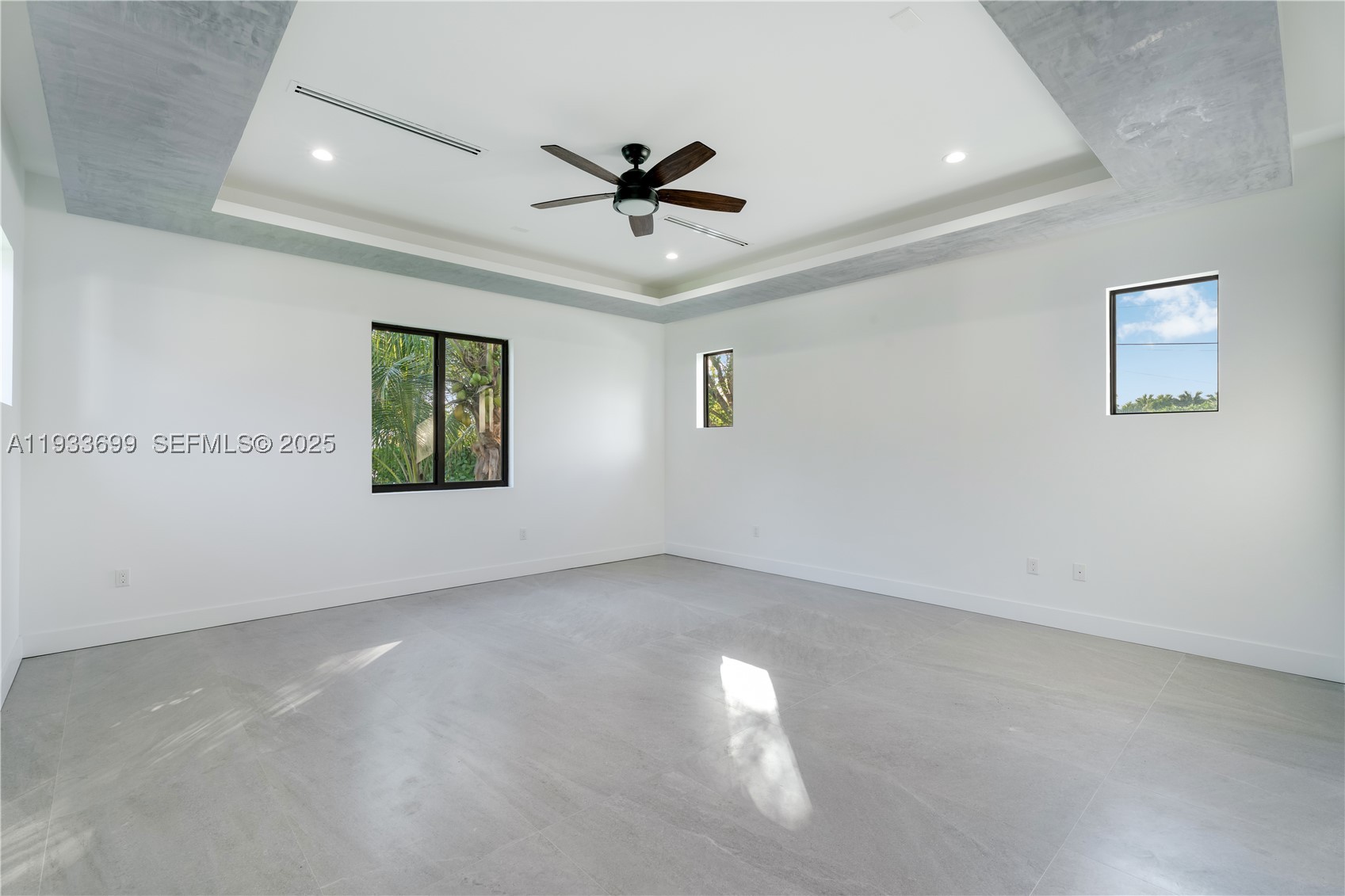 10398 SW 64th St, Miami FL 33173