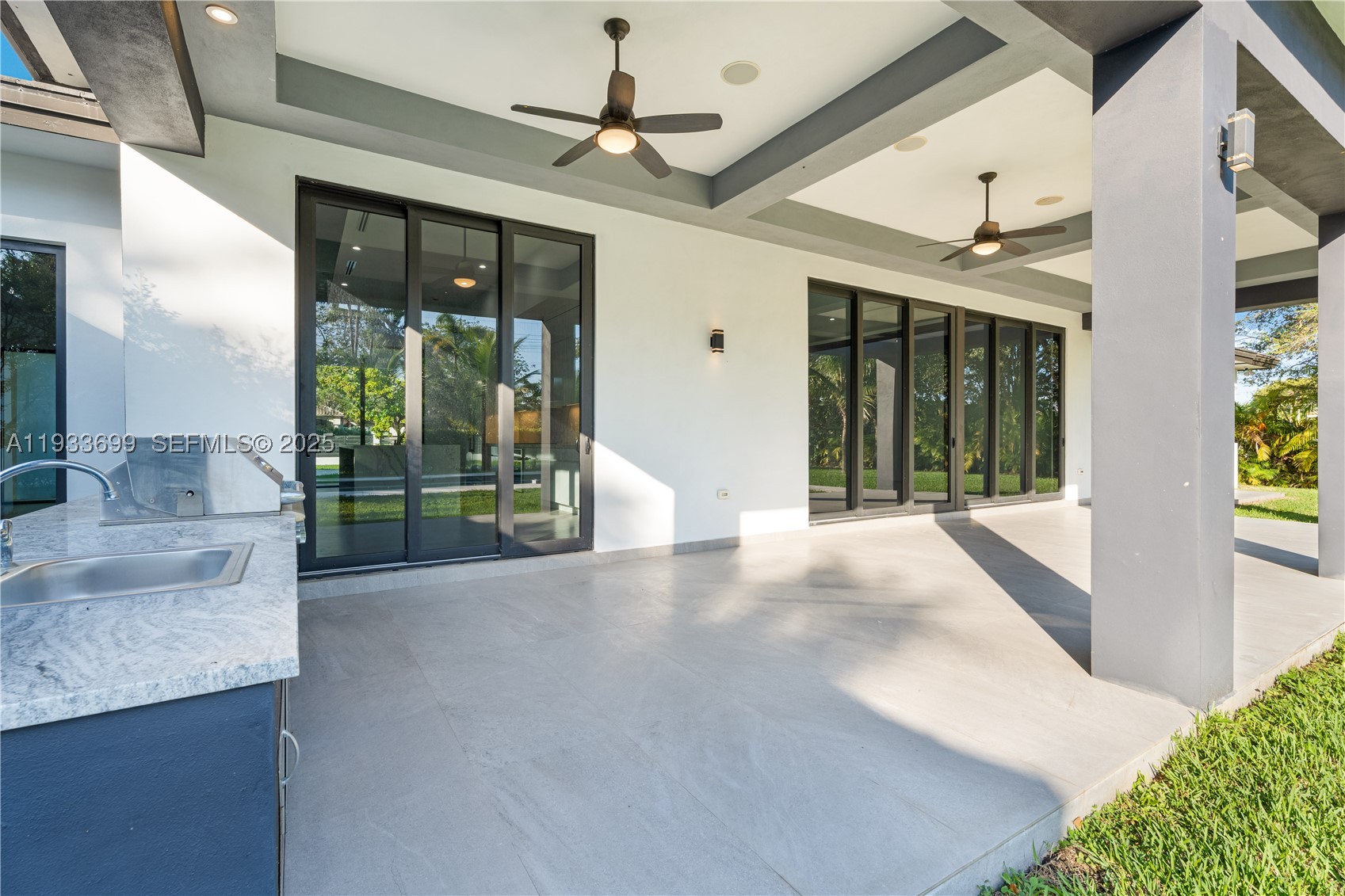 10398 SW 64th St, Miami FL 33173