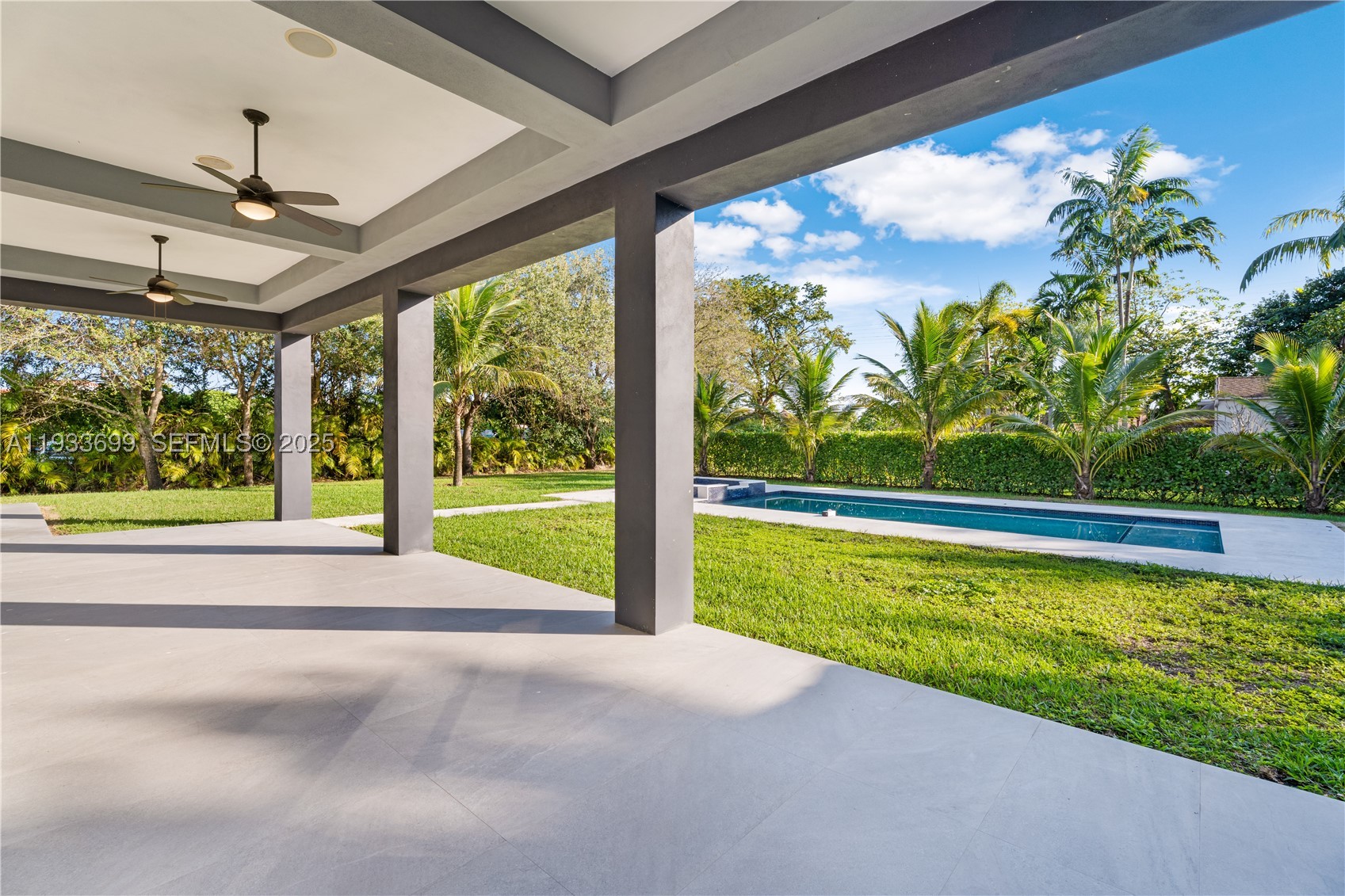 10398 SW 64th St, Miami FL 33173