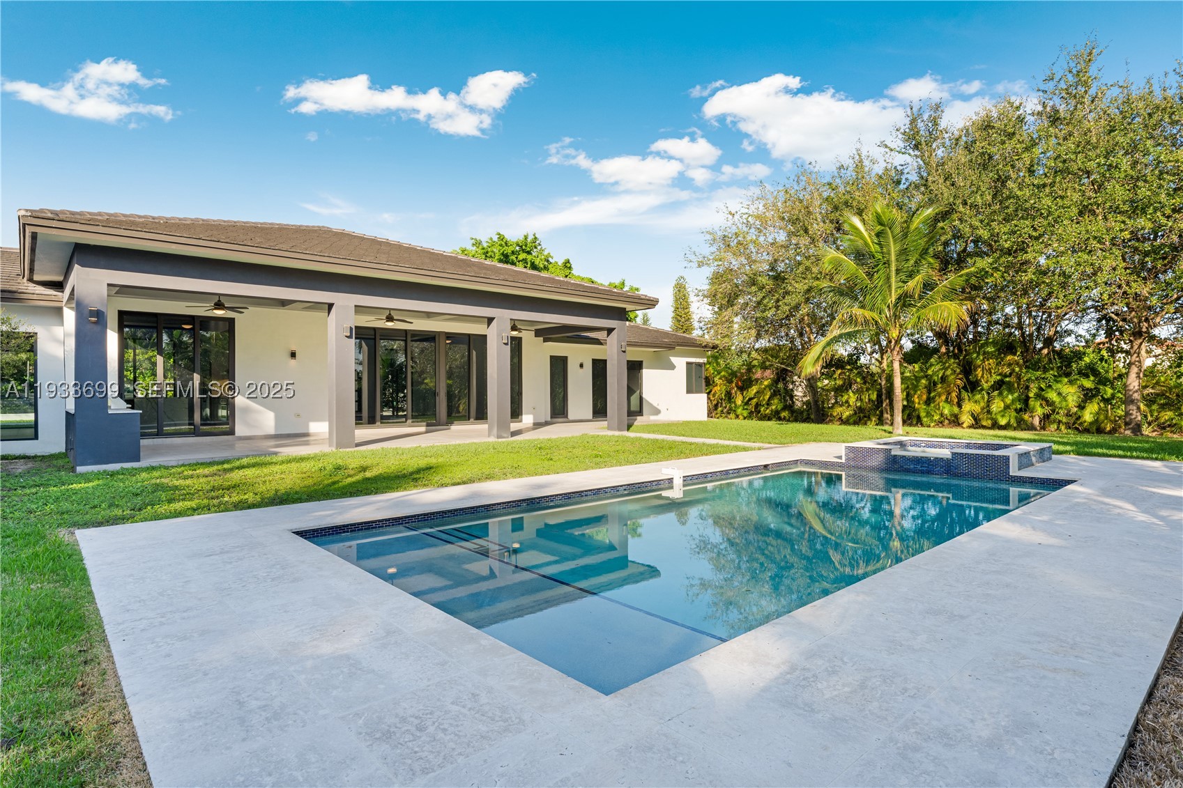 10398 SW 64th St, Miami FL 33173
