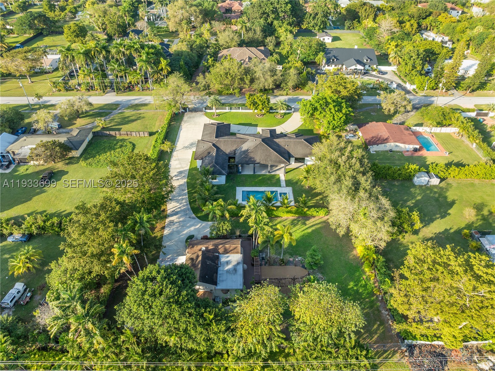 10398 SW 64th St, Miami FL 33173