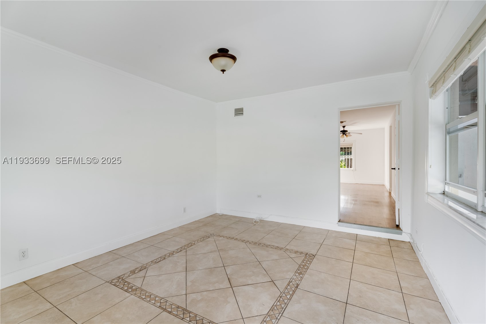10398 SW 64th St, Miami FL 33173