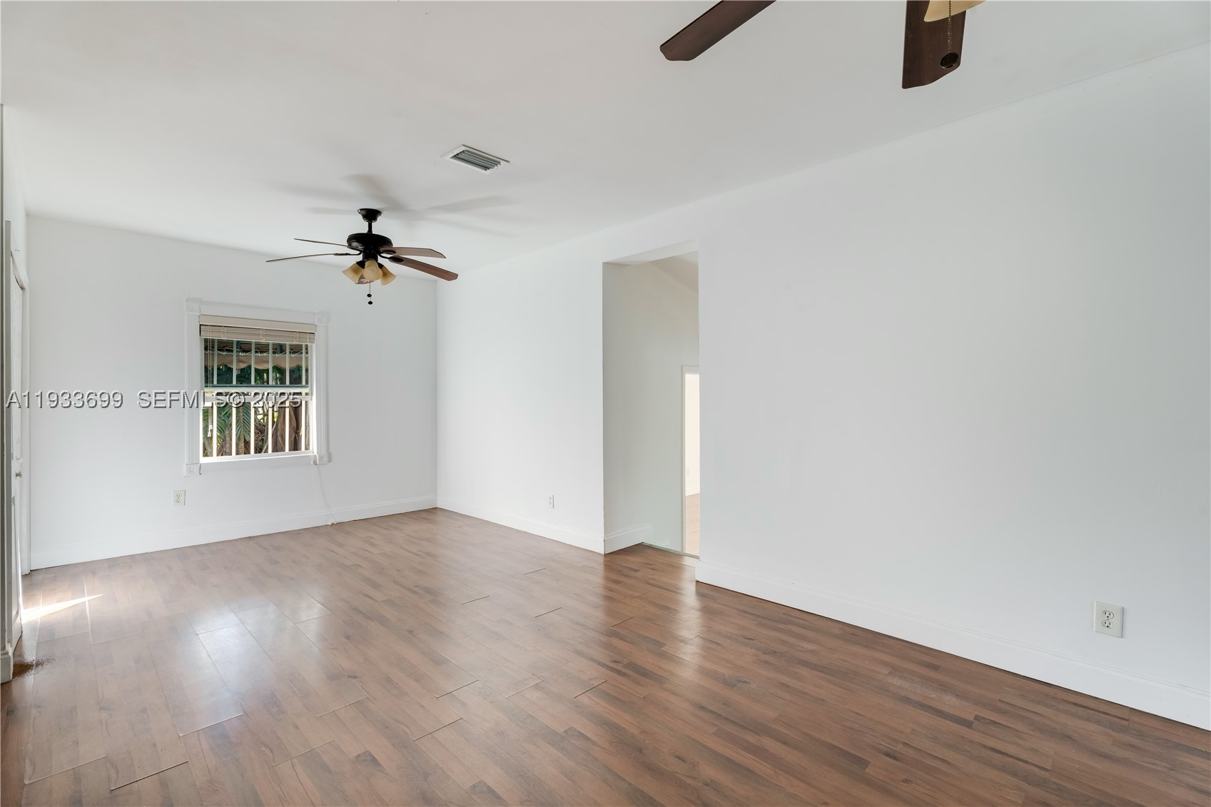 10398 SW 64th St, Miami FL 33173