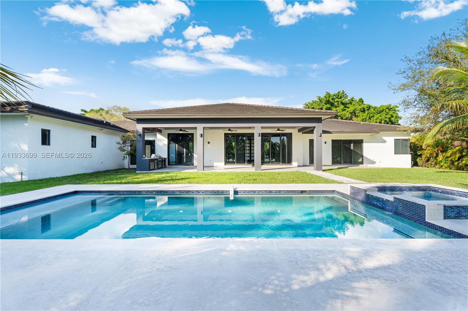 10398 SW 64th St, Miami FL 33173