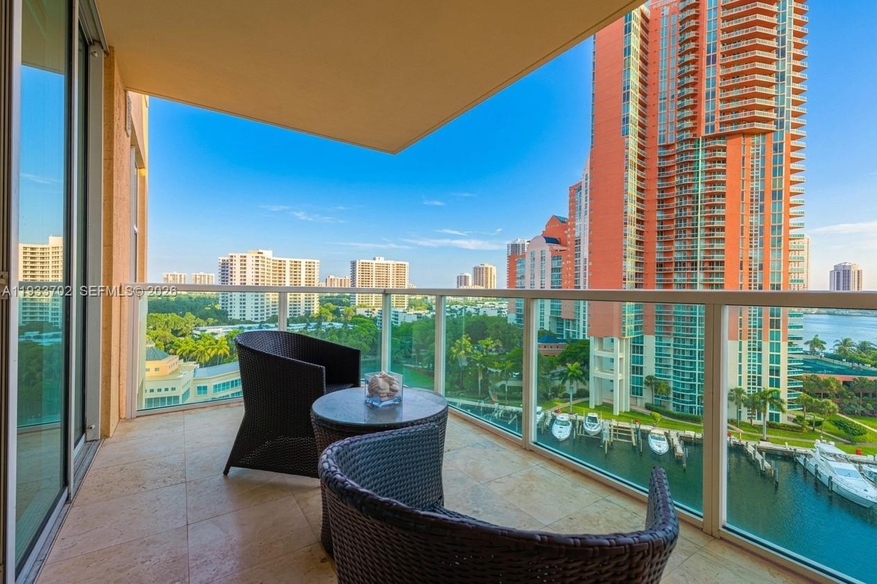 3330 NE 190th St #1112, Aventura FL 33180