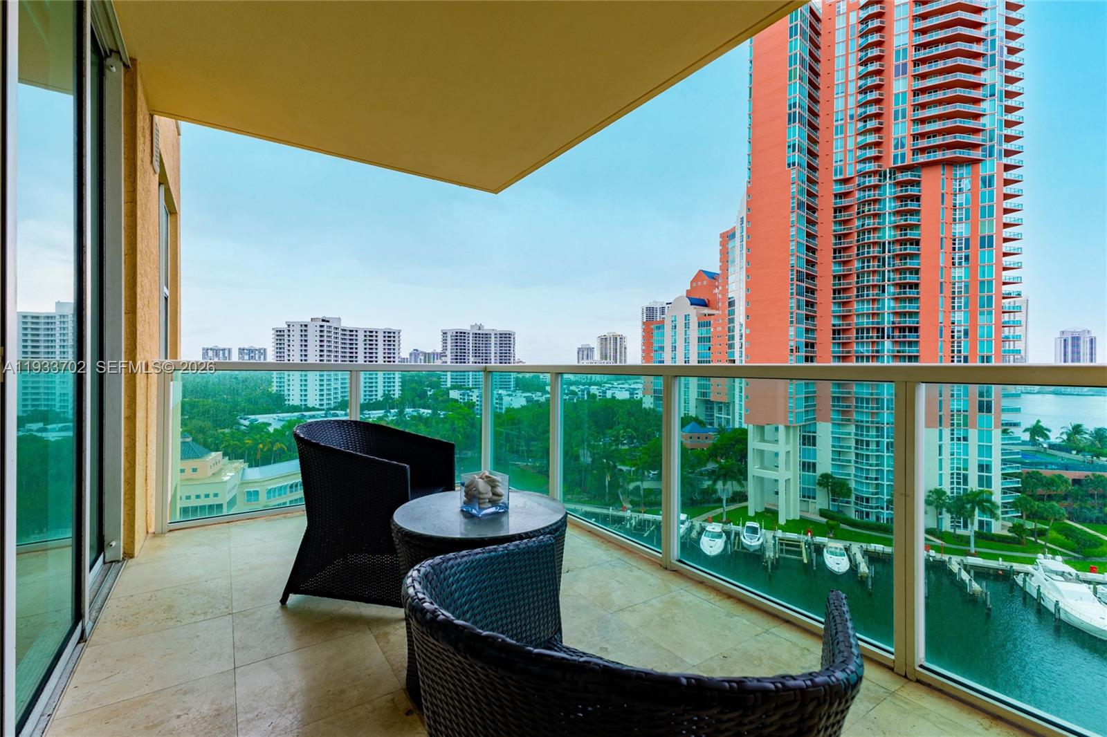 3330 NE 190th St #1112, Aventura FL 33180