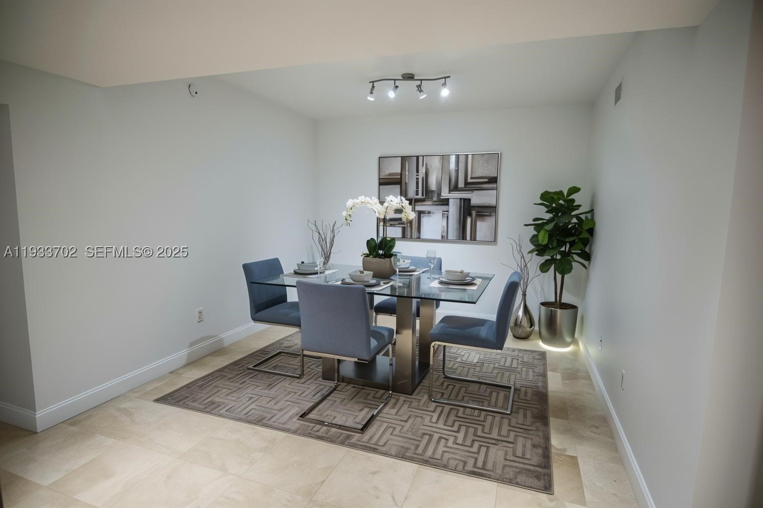 3330 NE 190th St #1112, Aventura FL 33180