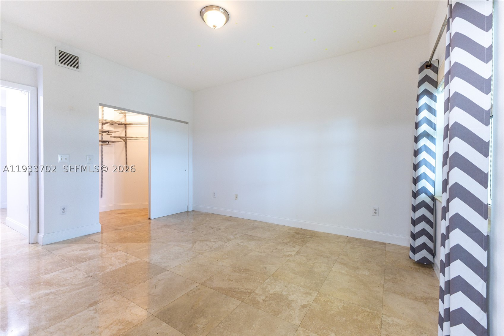 3330 NE 190th St #1112, Aventura FL 33180