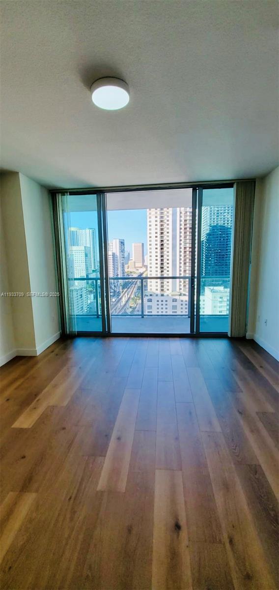 79 SW 12th St #2411-S, Miami FL 33130