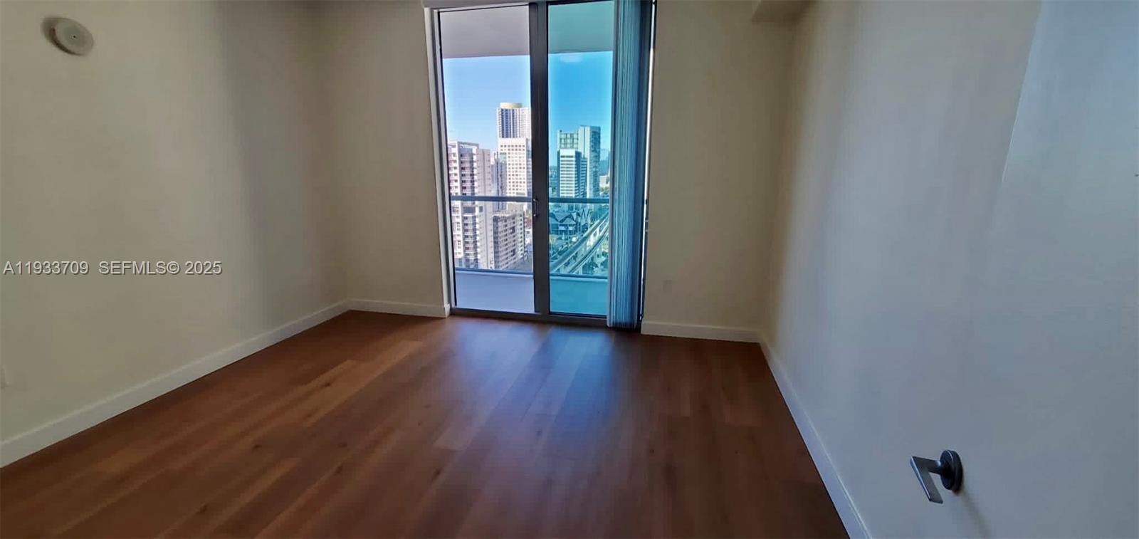 79 SW 12th St #2411-S, Miami FL 33130