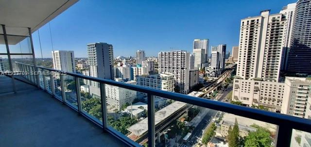 79 SW 12th St #2411-S, Miami FL 33130