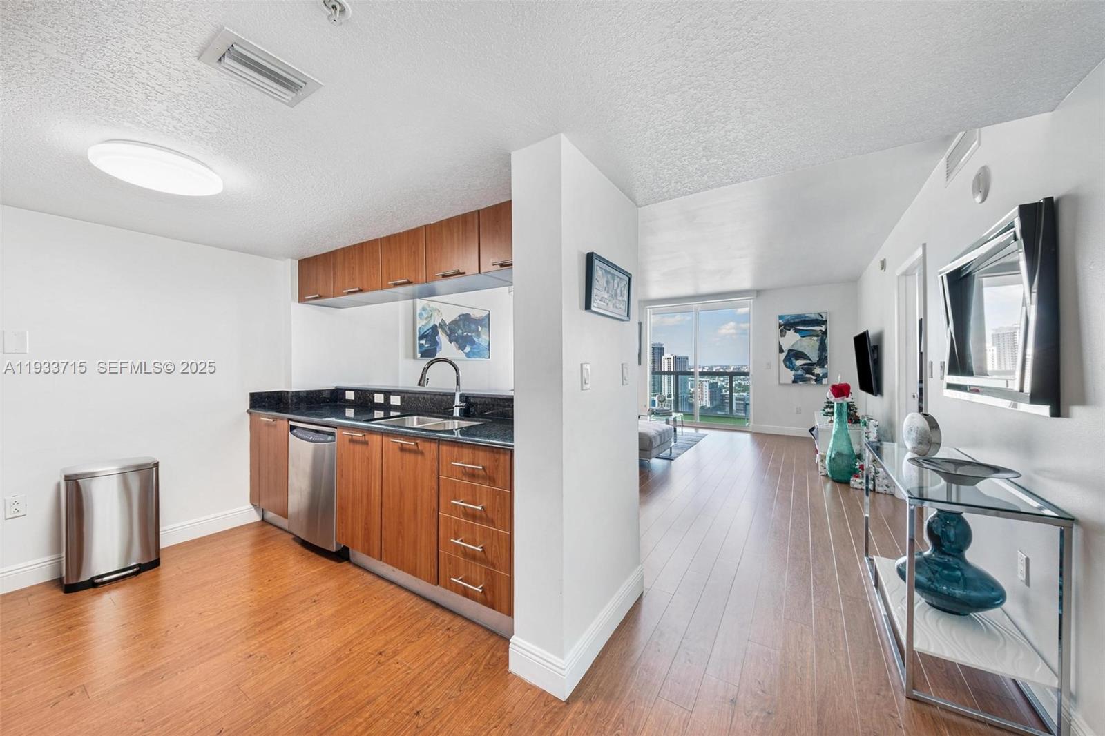 1800 N Bayshore Dr #3206, Miami FL 33132