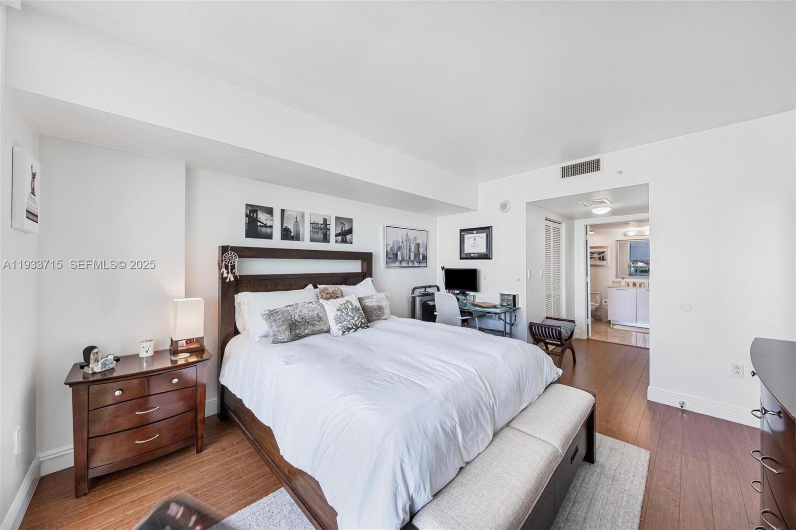 1800 N Bayshore Dr #3206, Miami FL 33132